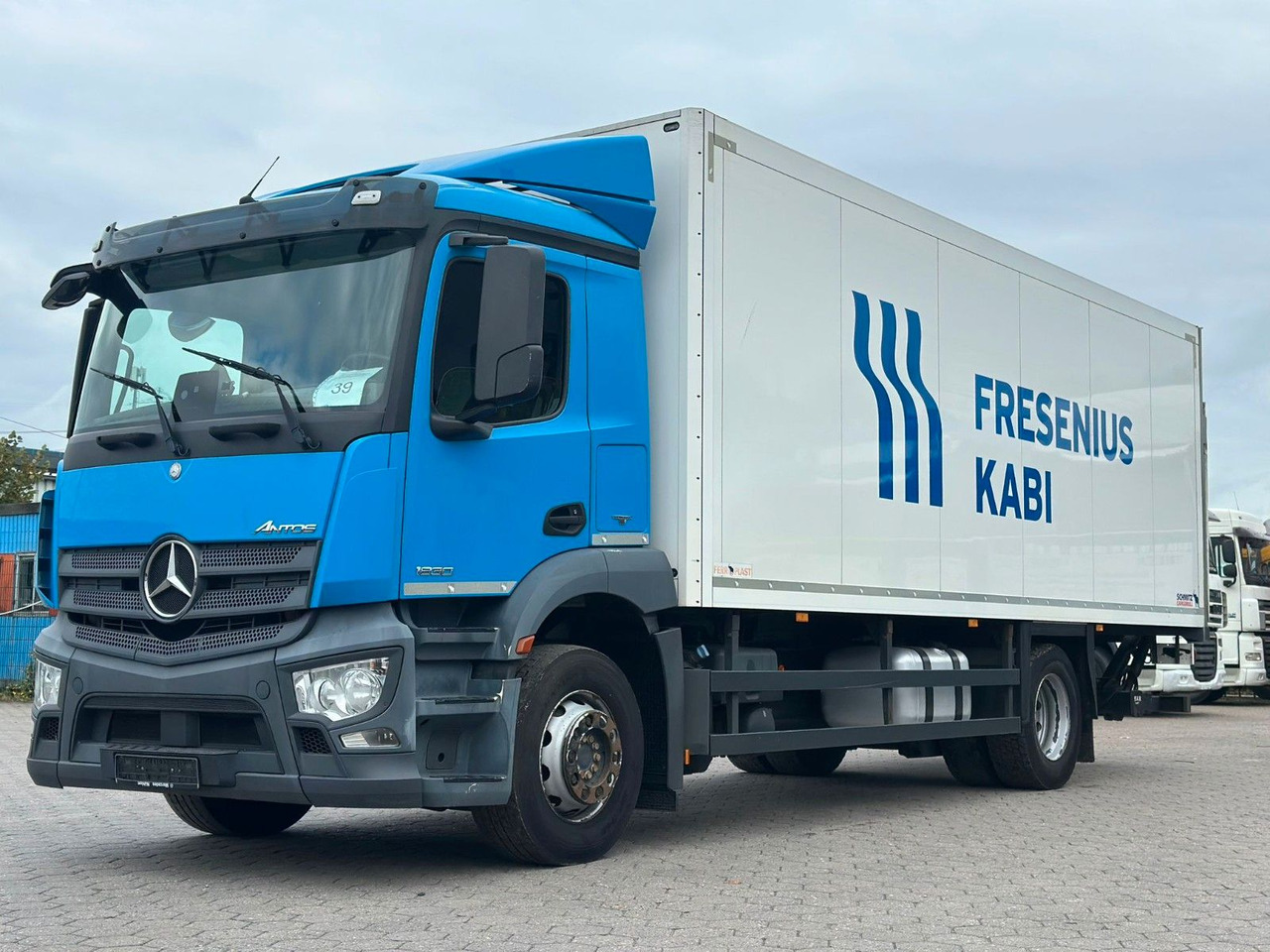 Mercedes-Benz Antos 1830+Isolierkoffer - Skapbil: bilde 1 Mercedes-Benz Antos 1830+Isolierkoffer - Skapbil: bilde 1