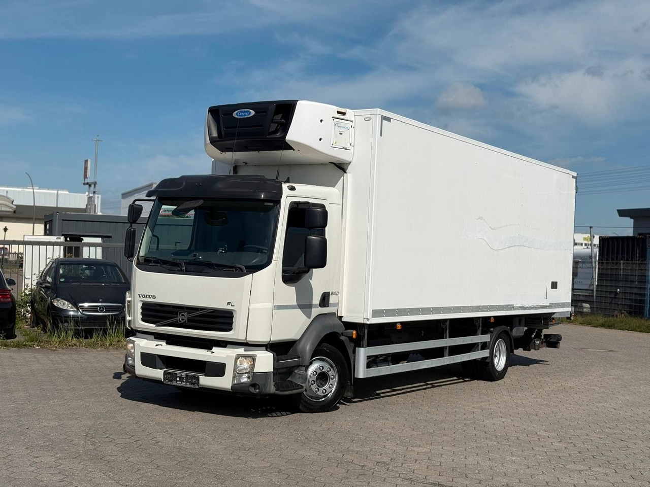 Volvo FL 240 Carrier Easy Cold+Hebebühne - Lastebil med kjøl: bilde 5 Volvo FL 240 Carrier Easy Cold+Hebebühne - Lastebil med kjøl: bilde 5