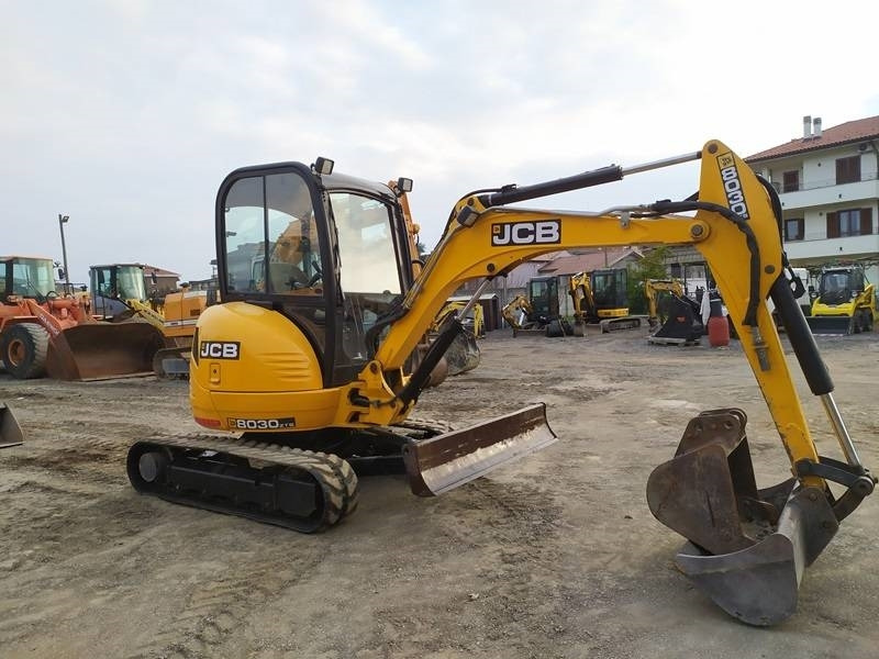 JCB 8030 ZTS - Minigraver: bilde 5 JCB 8030 ZTS - Minigraver: bilde 5
