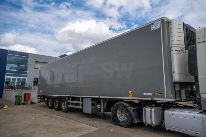 Chereau CHEREAU+CARRIER 1950 MT+DHOLLANDIA 2.5T - Kjølesemi: bilde 2 Chereau CHEREAU+CARRIER 1950 MT+DHOLLANDIA 2.5T - Kjølesemi: bilde 2