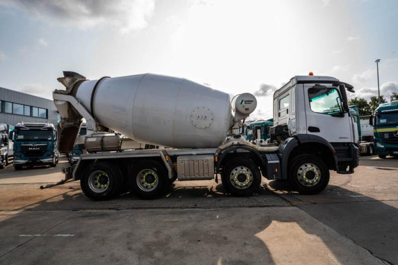 Mercedes AROCS 3240 BB+STETTER 9m3 - Betongbil: bilde 3 Mercedes AROCS 3240 BB+STETTER 9m3 - Betongbil: bilde 3