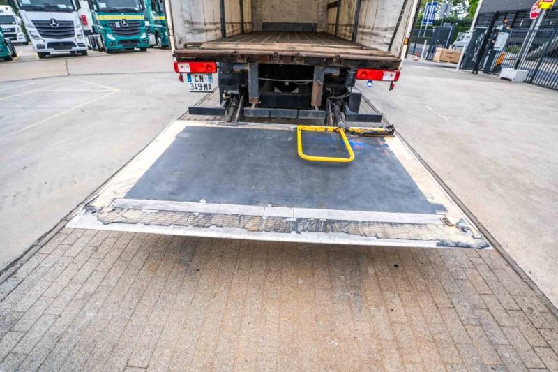 Kapellbil Renault PREMIUM 270 DXI+DHOLLANDIA: bilde 10 Kapellbil Renault PREMIUM 270 DXI+DHOLLANDIA: bilde 10