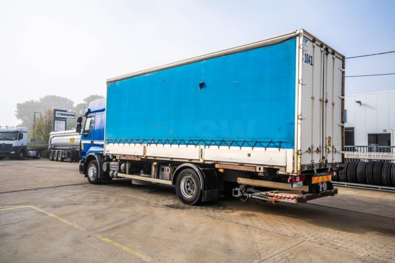 Renault PREMIUM 380 DXI+ DHOLLANDIA - Kapellbil: bilde 5 Renault PREMIUM 380 DXI+ DHOLLANDIA - Kapellbil: bilde 5