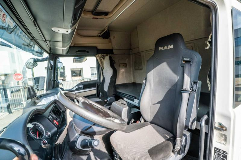 Trekkvogn MAN TGX 18 460 XLX BLS+INTARDER+ADR+KIPHYDR.: bilde 8 Trekkvogn MAN TGX 18 460 XLX BLS+INTARDER+ADR+KIPHYDR.: bilde 8