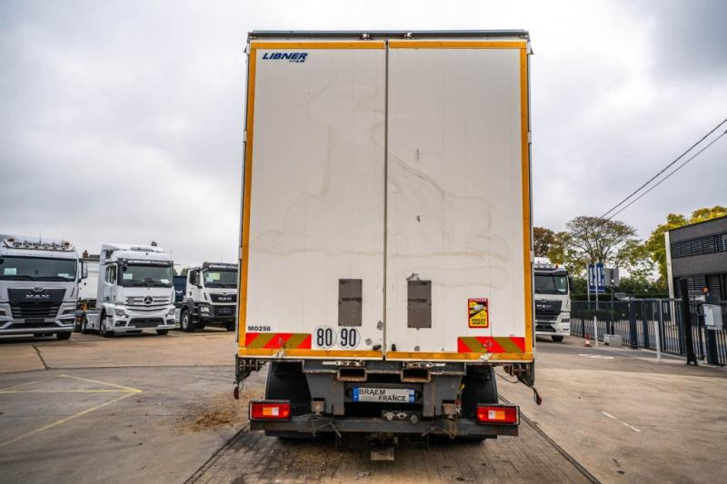 Volvo FH 13 460 -6x2 ( +E64419=AANHANGER) - Kapellbil: bilde 5 Volvo FH 13 460 -6x2 ( +E64419=AANHANGER) - Kapellbil: bilde 5