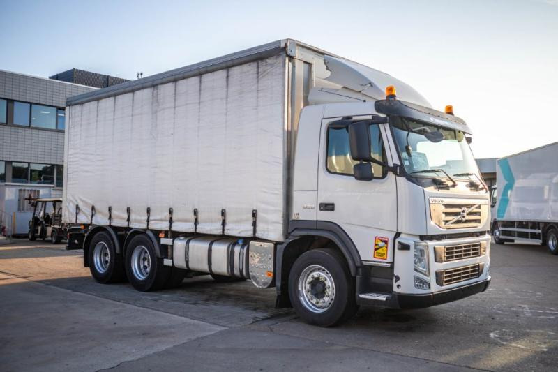 Volvo FM330-6X2+E5 (10pneus/tires) - Kapellbil: bilde 2 Volvo FM330-6X2+E5 (10pneus/tires) - Kapellbil: bilde 2