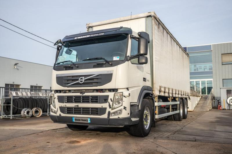 Volvo FM330-6x2-10 pneus/tires-intarder - Kapellbil: bilde 5 Volvo FM330-6x2-10 pneus/tires-intarder - Kapellbil: bilde 5