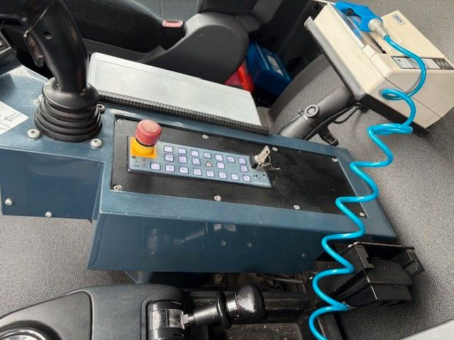 Søppelbil MAN 35.360 8x2: bilde 7 Søppelbil MAN 35.360 8x2: bilde 7