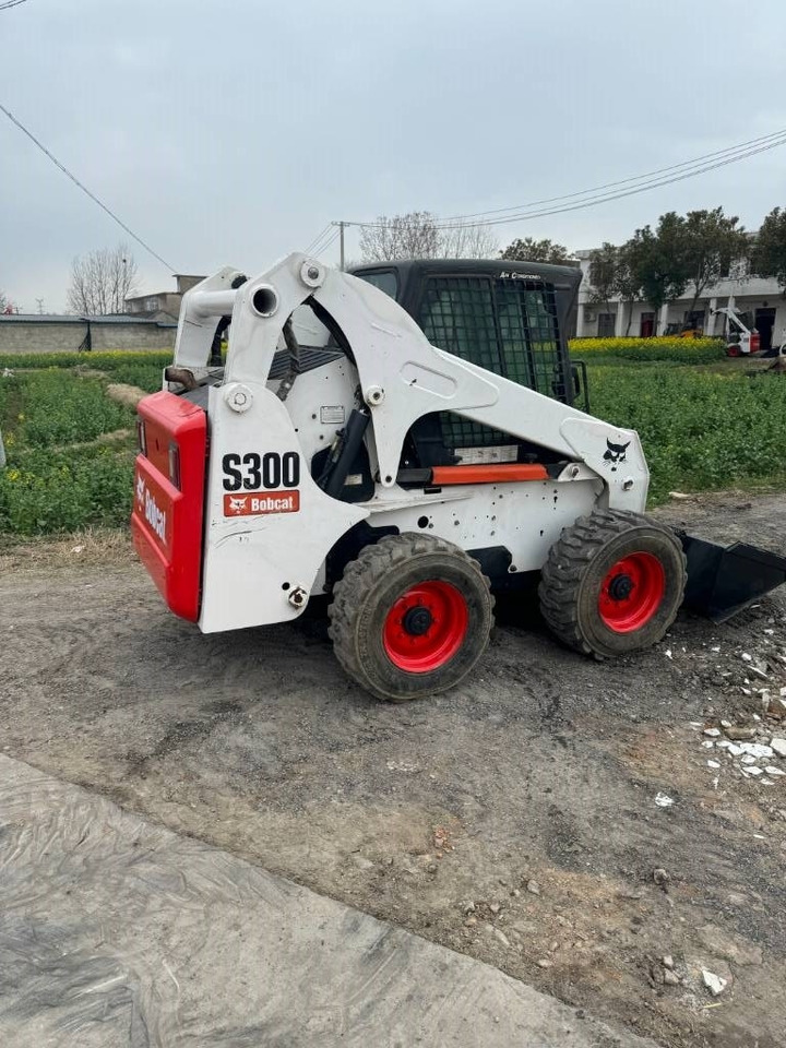 Bobcat S 300 - Kompaktlaster: bilde 4 Bobcat S 300 - Kompaktlaster: bilde 4