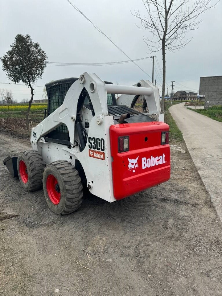 Bobcat S 300 - Kompaktlaster: bilde 4 Bobcat S 300 - Kompaktlaster: bilde 4
