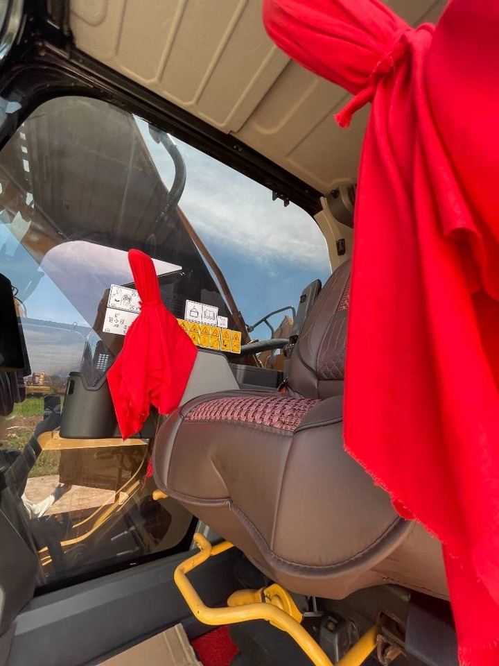 CAT 330GC - Beltegraver: bilde 2 CAT 330GC - Beltegraver: bilde 2