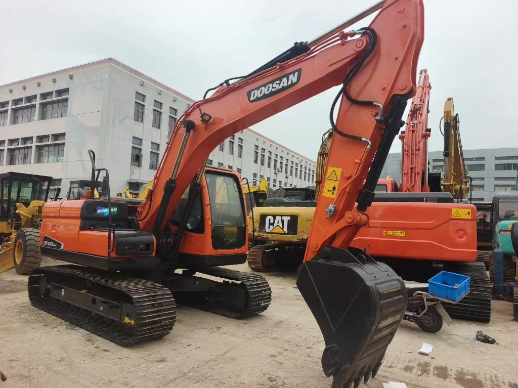 Doosan DX 140 - Beltegraver: bilde 3 Doosan DX 140 - Beltegraver: bilde 3