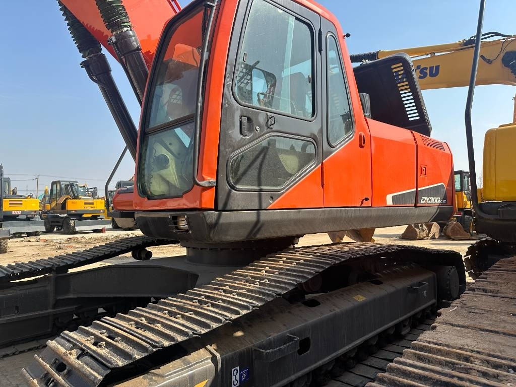 Doosan DX 300 - Beltegraver: bilde 3 Doosan DX 300 - Beltegraver: bilde 3