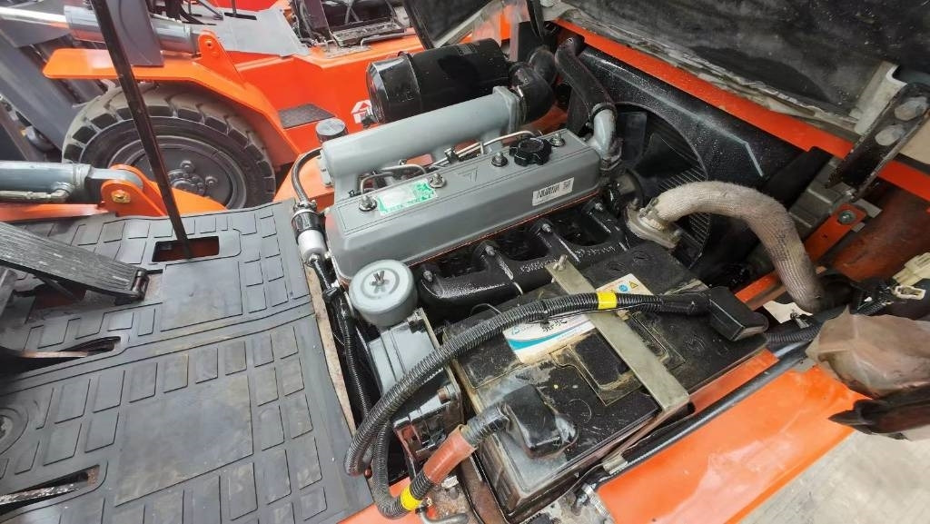 Heli CPC 30 - Dieseltruck: bilde 4 Heli CPC 30 - Dieseltruck: bilde 4