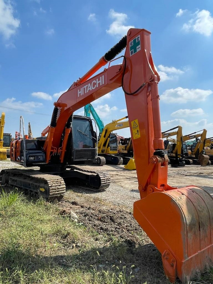 Hitachi ZX 120 - Beltegraver: bilde 2 Hitachi ZX 120 - Beltegraver: bilde 2