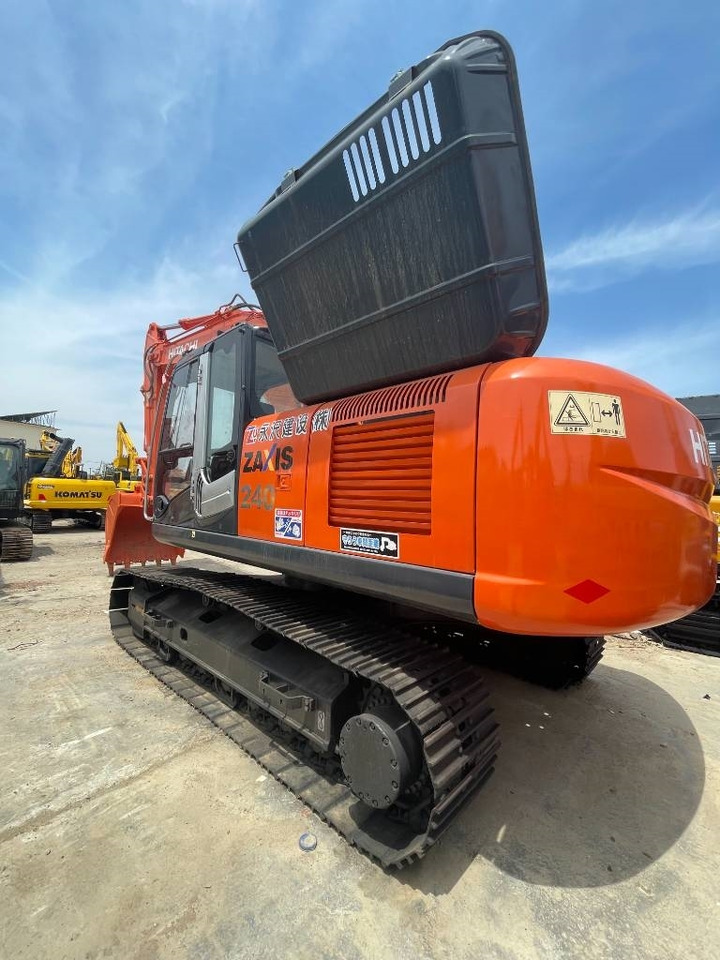 Hitachi ZX 240 - Beltegraver: bilde 3 Hitachi ZX 240 - Beltegraver: bilde 3