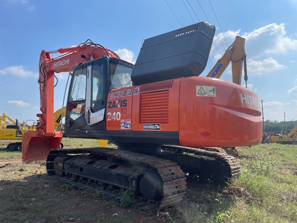 Hitachi ZX 240  - Beltegraver: bilde 4 Hitachi ZX 240  - Beltegraver: bilde 4