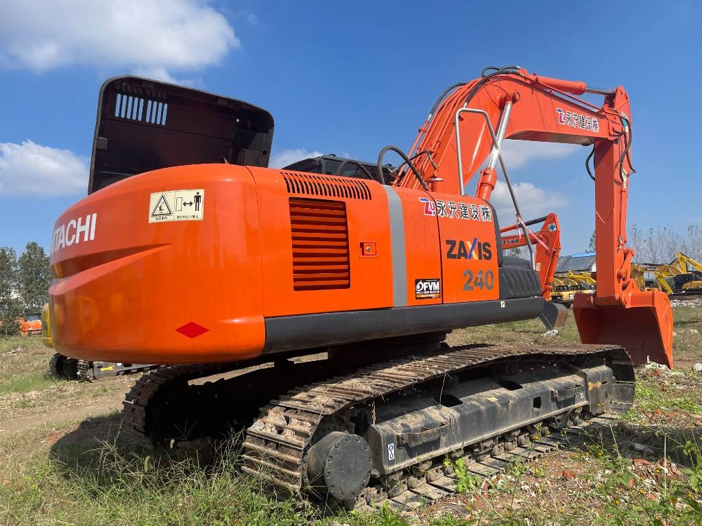 Hitachi ZX 240  - Beltegraver: bilde 1 Hitachi ZX 240  - Beltegraver: bilde 1