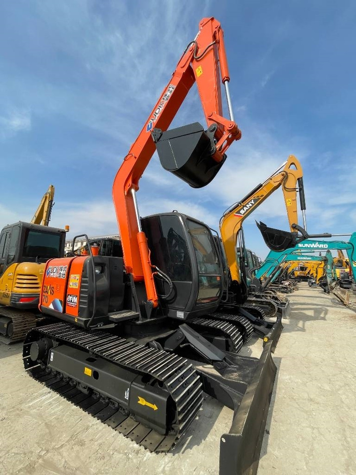 Hitachi ZX 70 - Minigraver: bilde 3 Hitachi ZX 70 - Minigraver: bilde 3