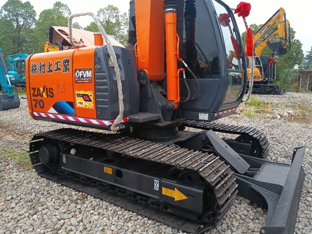 Hitachi ZX70 - Beltegraver: bilde 3 Hitachi ZX70 - Beltegraver: bilde 3