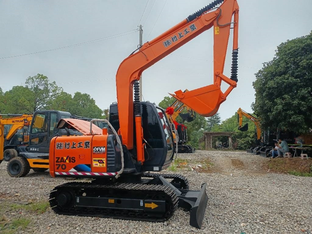 Hitachi ZX70 - Beltegraver: bilde 2 Hitachi ZX70 - Beltegraver: bilde 2