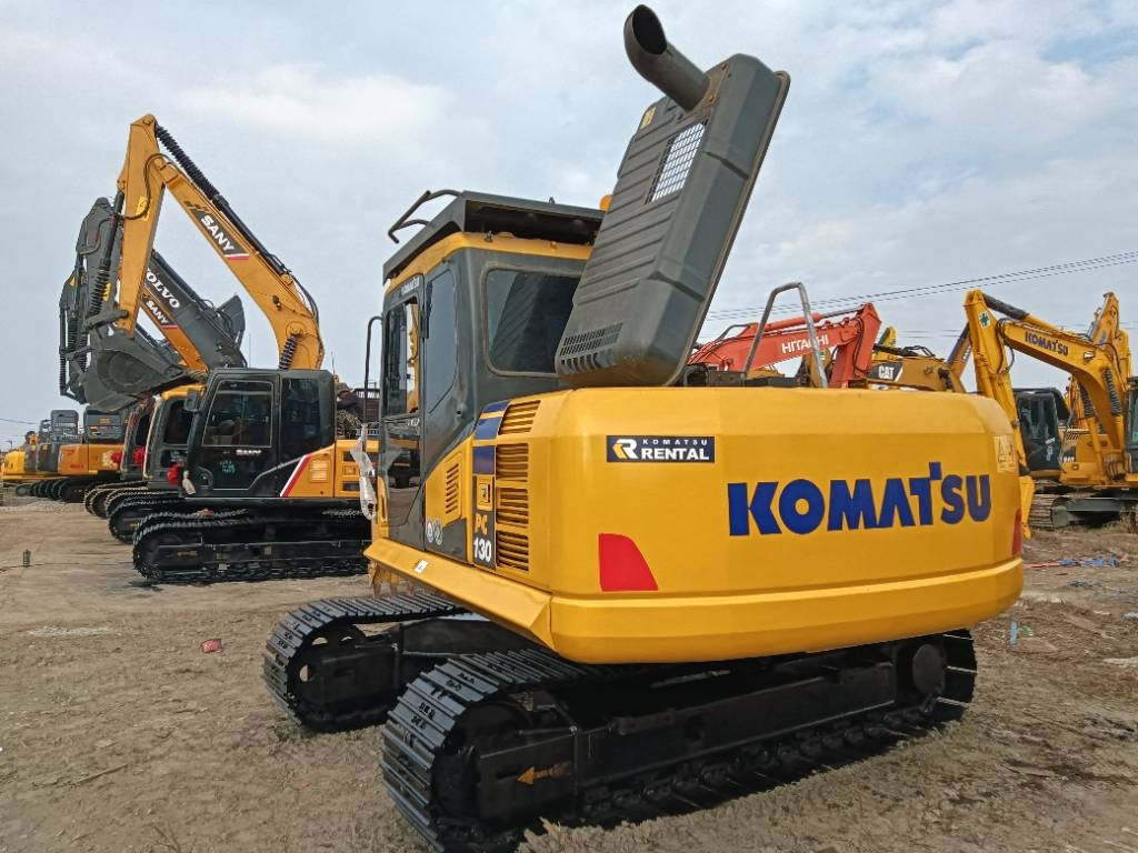 Komatsu PC 130  - Beltegraver: bilde 1 Komatsu PC 130  - Beltegraver: bilde 1
