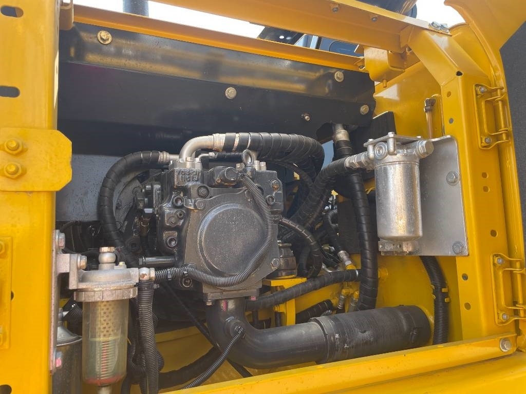 Komatsu PC 160 LC - Beltegraver: bilde 5 Komatsu PC 160 LC - Beltegraver: bilde 5