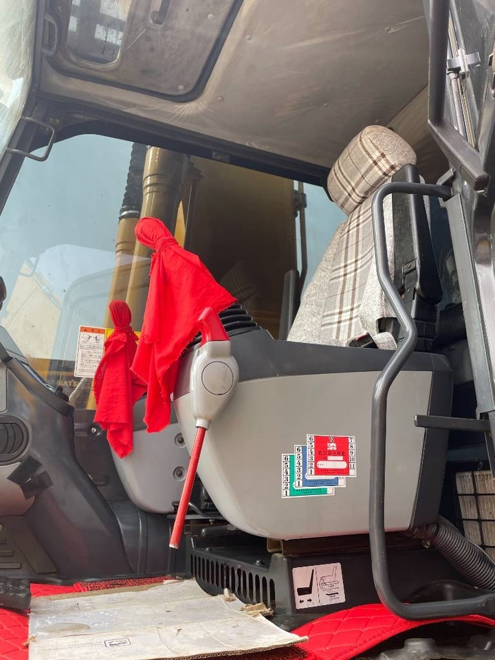 Komatsu PC 200  - Beltegraver: bilde 3 Komatsu PC 200  - Beltegraver: bilde 3