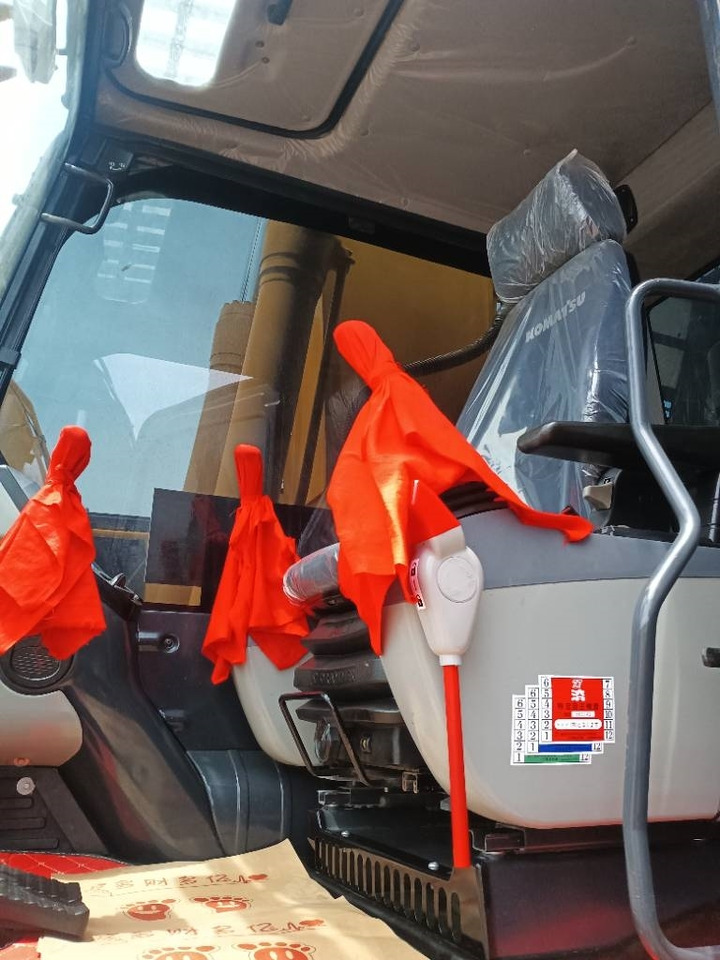 Komatsu PC 240  - Beltegraver: bilde 4 Komatsu PC 240  - Beltegraver: bilde 4