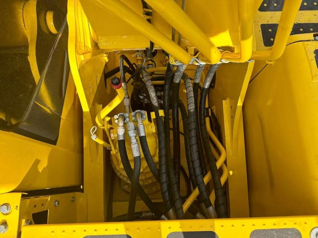 Komatsu PC 240  - Beltegraver: bilde 3 Komatsu PC 240  - Beltegraver: bilde 3