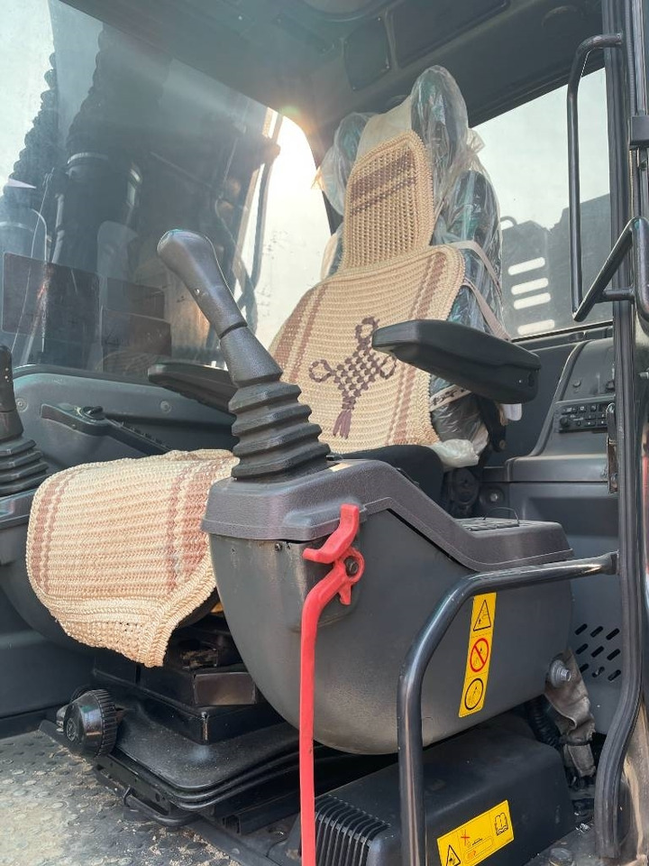 Volvo EC 140 - Beltegraver: bilde 3 Volvo EC 140 - Beltegraver: bilde 3