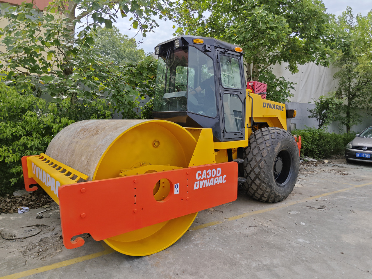 DYNAPAC CA30D USED ROAD ROLLER - Kompaktor: bilde 1 DYNAPAC CA30D USED ROAD ROLLER - Kompaktor: bilde 1