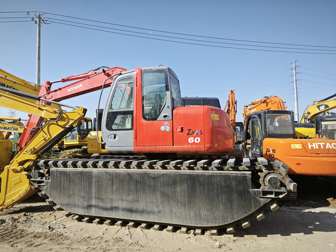 HITACHI ZX60 Used Amphibious Excavator Hitachi 60 - Amfibisk gravemaskin: bilde 2 HITACHI ZX60 Used Amphibious Excavator Hitachi 60 - Amfibisk gravemaskin: bilde 2