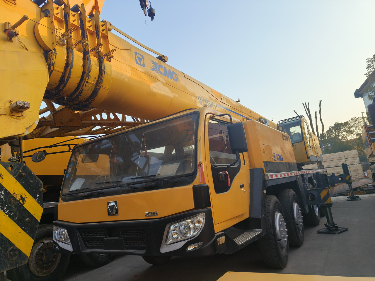 XCMG QY100K 100t truck crane - Mobilkran: bilde 1 XCMG QY100K 100t truck crane - Mobilkran: bilde 1