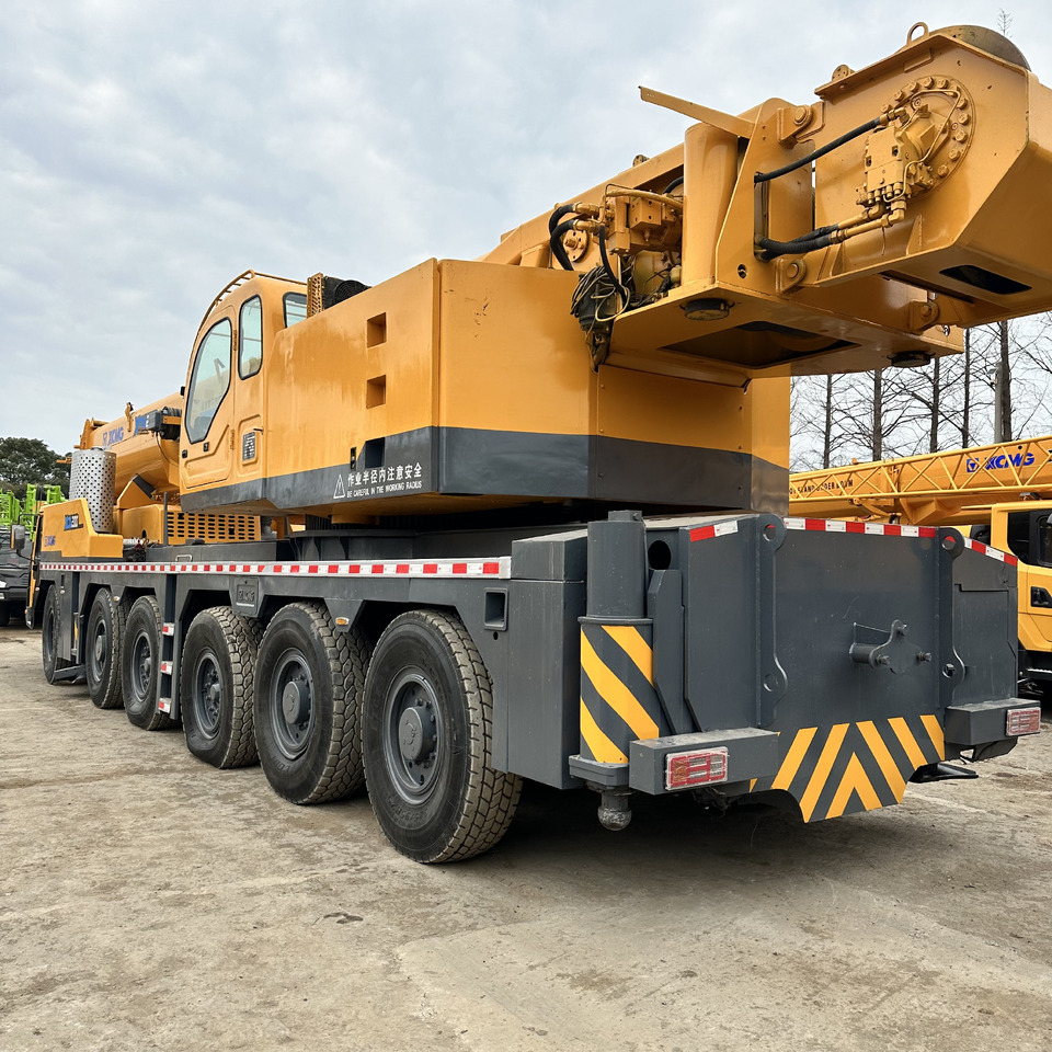 XCMG XCA200 200TON Truck crane - Mobilkran: bilde 2 XCMG XCA200 200TON Truck crane - Mobilkran: bilde 2