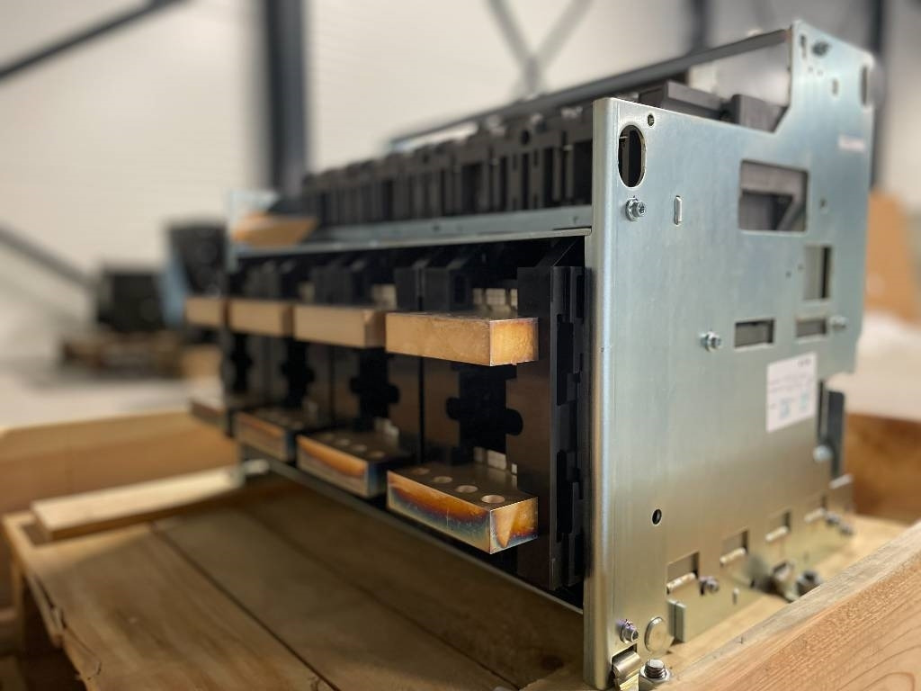 Mitsubishi Circuit breaker 3200A - AE3200-SW 4P - DPX-12648 - Bygg og anlegg: bilde 3 Mitsubishi Circuit breaker 3200A - AE3200-SW 4P - DPX-12648 - Bygg og anlegg: bilde 3