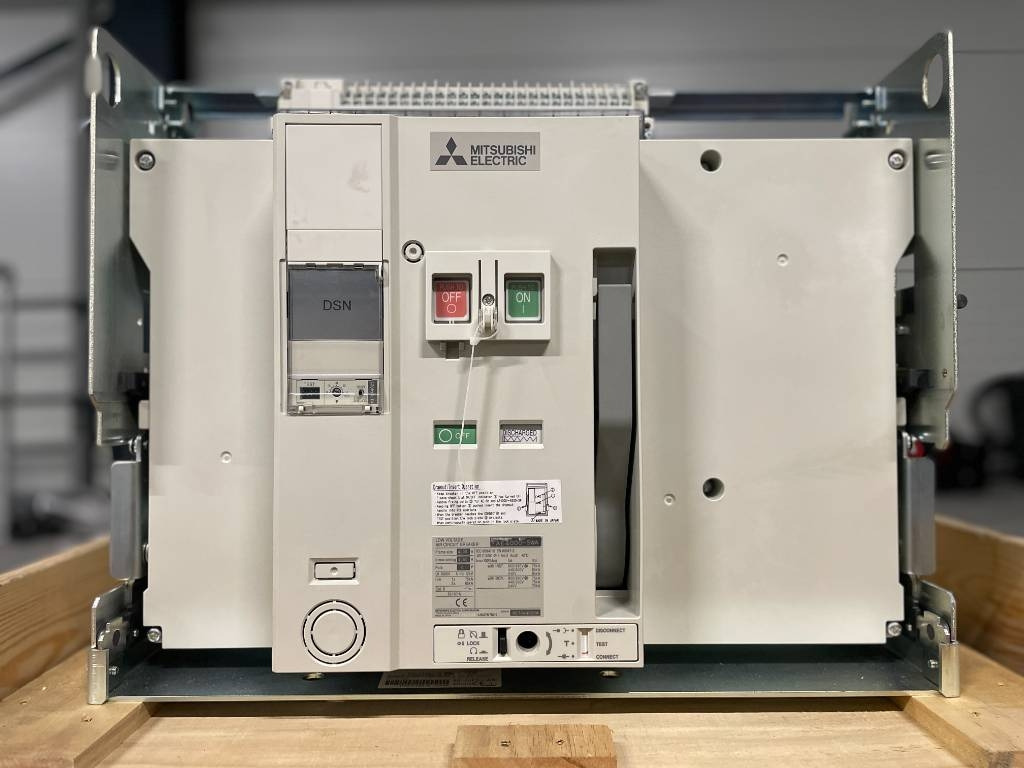 Mitsubishi Circuit breaker 4000A - AE4000-SWA 4P - DPX-12648 - Bygg og anlegg: bilde 1 Mitsubishi Circuit breaker 4000A - AE4000-SWA 4P - DPX-12648 - Bygg og anlegg: bilde 1