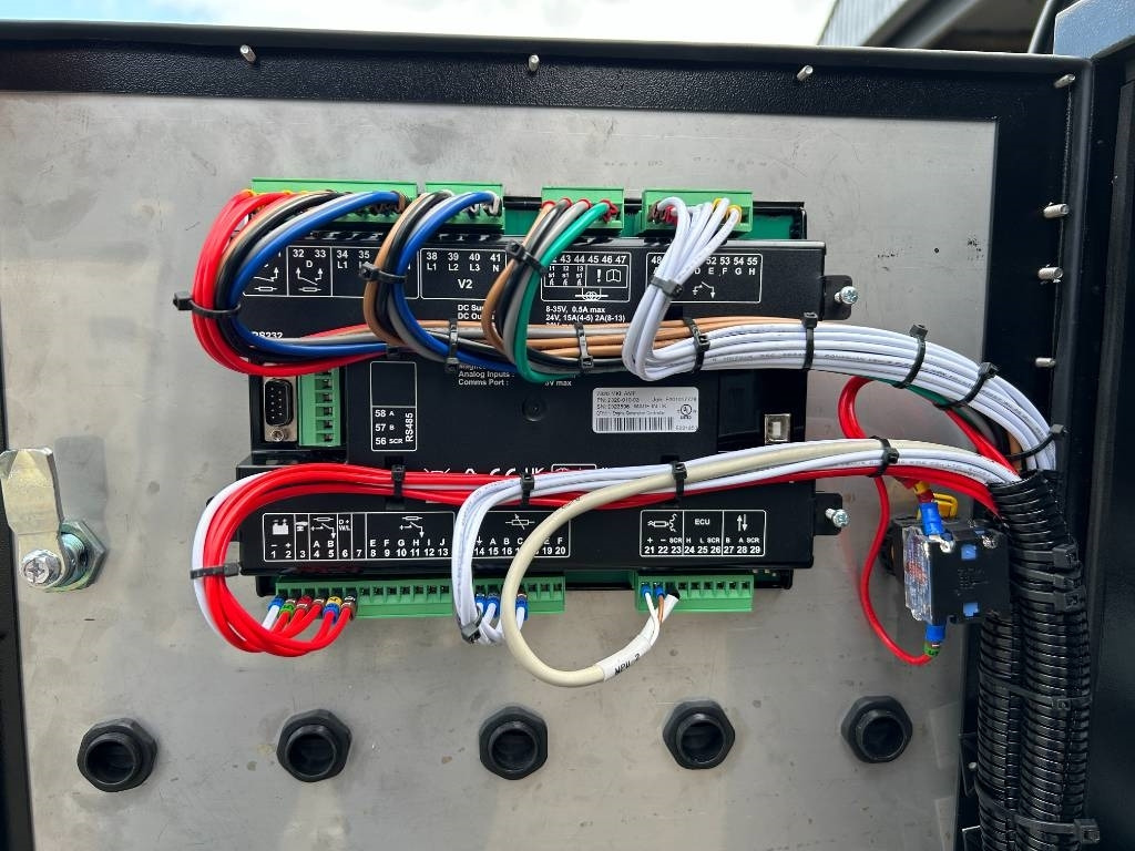 Elektrisk generator Cummins NTA855-G4 - 385 kVA surplus genset - DPX-18805-O-2: bilde 10 Elektrisk generator Cummins NTA855-G4 - 385 kVA surplus genset - DPX-18805-O-2: bilde 10