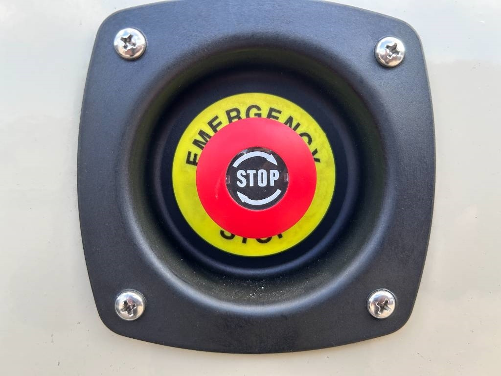 Iveco 13TE3A - 440 kVA Generator - DPX-19796 - Elektrisk generator: bilde 4 Iveco 13TE3A - 440 kVA Generator - DPX-19796 - Elektrisk generator: bilde 4