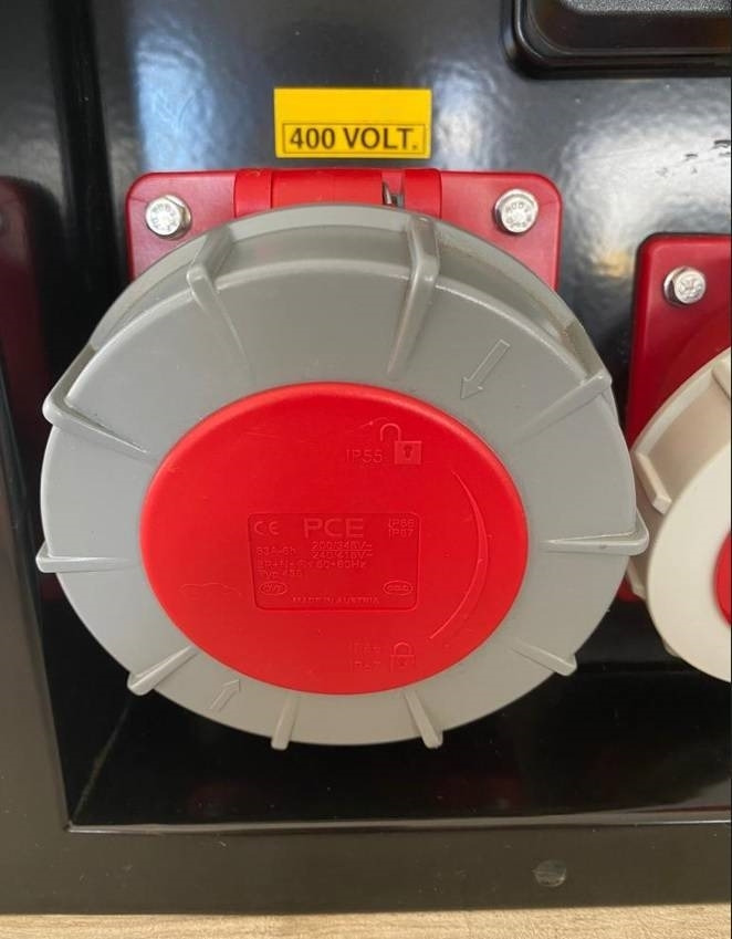 Socket Box 75-160 kVA - 63A - 32A - 2x 16A - IP8X - Anleggsmaskiner: bilde 3 Socket Box 75-160 kVA - 63A - 32A - 2x 16A - IP8X - Anleggsmaskiner: bilde 3
