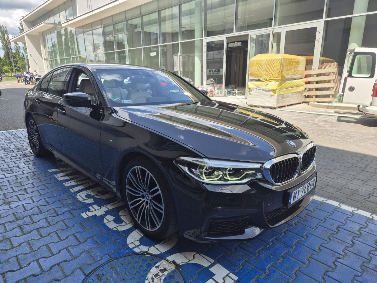 BMW 530i GPF XDRIVE M SPORT SEDAN - Sedan: bilde 1 BMW 530i GPF XDRIVE M SPORT SEDAN - Sedan: bilde 1