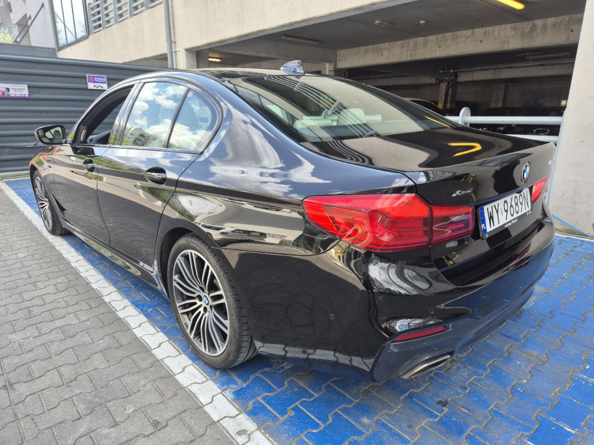BMW 530i GPF XDRIVE M SPORT SEDAN - Sedan: bilde 4 BMW 530i GPF XDRIVE M SPORT SEDAN - Sedan: bilde 4