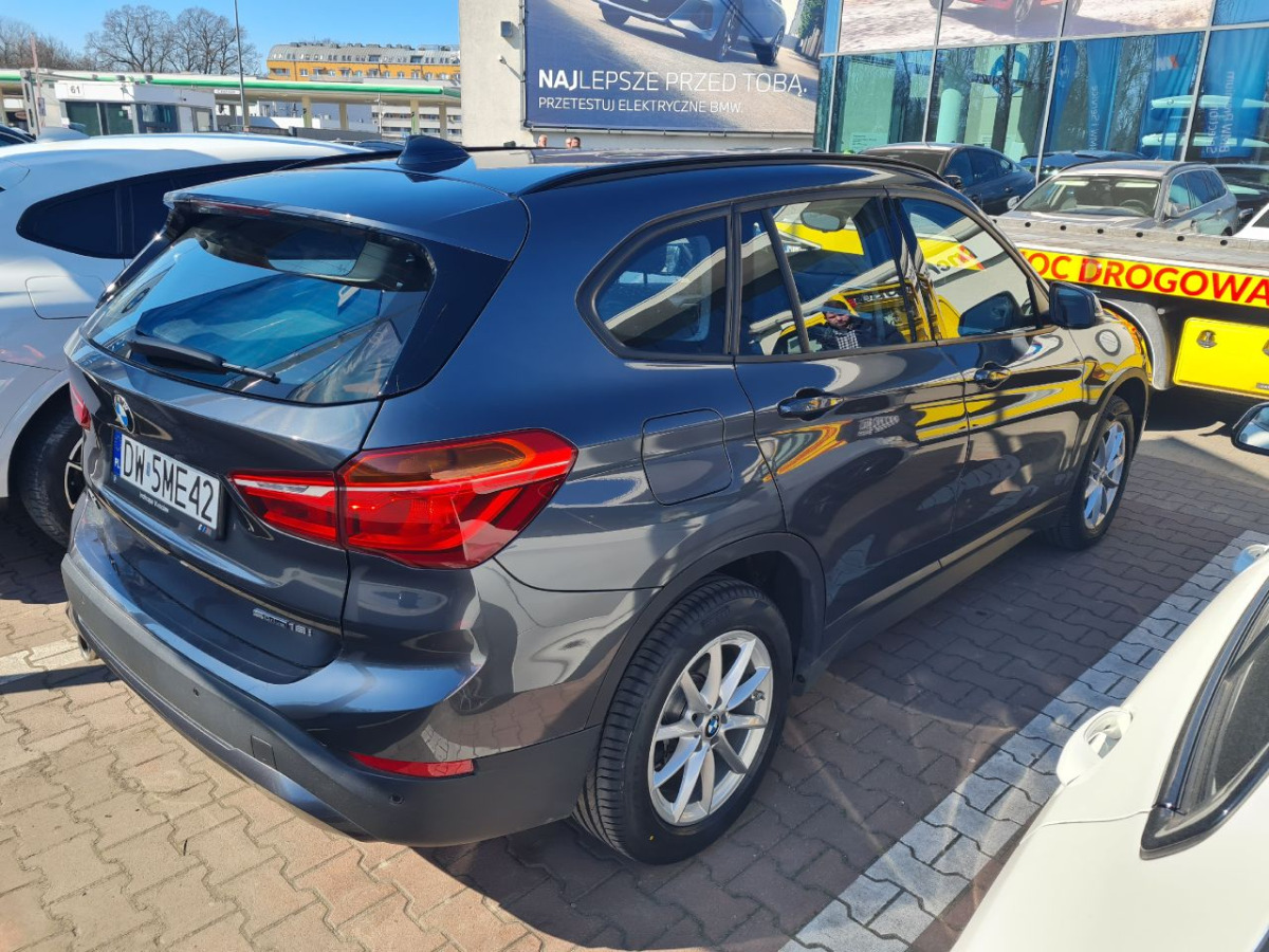 BMW X1 SUV - SUV: bilde 4 BMW X1 SUV - SUV: bilde 4