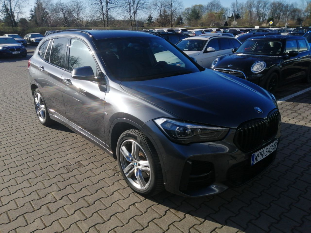 BMW X1 SUV - SUV: bilde 1 BMW X1 SUV - SUV: bilde 1