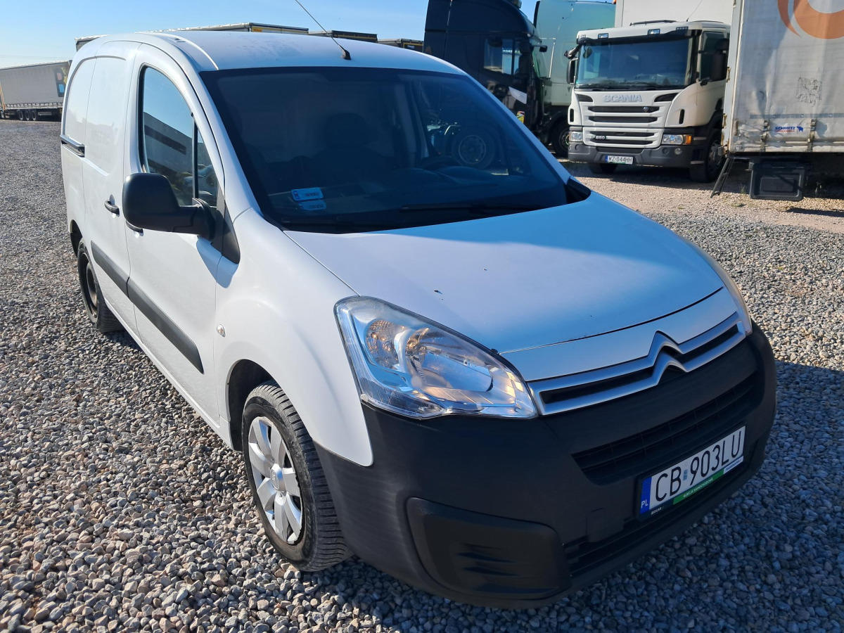 CITROEN BERLINGO FURGON BLASZAK - Kassebil: bilde 1 CITROEN BERLINGO FURGON BLASZAK - Kassebil: bilde 1