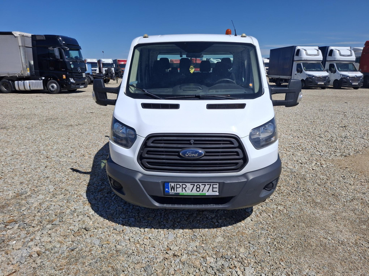 FORD TRANSIT DOKA - Varebil med dobbelt førerhus: bilde 2 FORD TRANSIT DOKA - Varebil med dobbelt førerhus: bilde 2