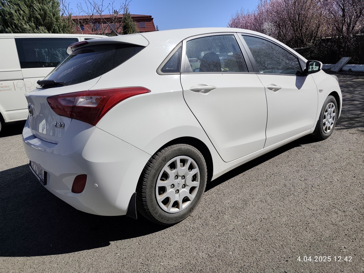 HYUNDAI I30 HATCHBACK - Hatchback: bilde 4 HYUNDAI I30 HATCHBACK - Hatchback: bilde 4