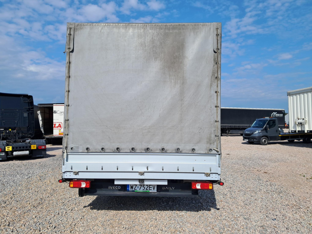 IVECO 35S18 PLANDEKA - Varebil med kapell: bilde 5 IVECO 35S18 PLANDEKA - Varebil med kapell: bilde 5