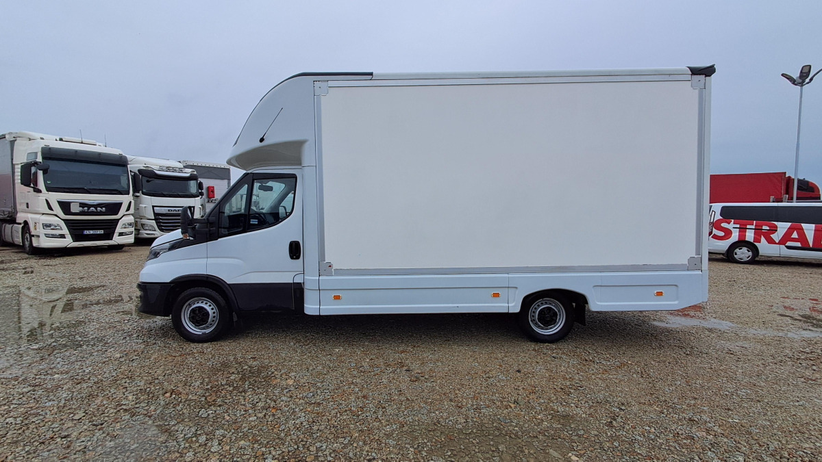 IVECO DAILY KONTENER - Varebil med skap: bilde 4 IVECO DAILY KONTENER - Varebil med skap: bilde 4