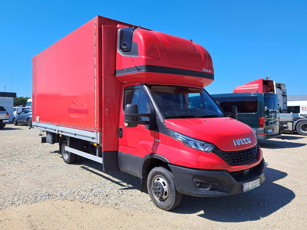 IVECO/JUSAM STANISŁAWJURKOWSKI 50C18/JU06 PLANDEKA - Varebil med kapell: bilde 1 IVECO/JUSAM STANISŁAWJURKOWSKI 50C18/JU06 PLANDEKA - Varebil med kapell: bilde 1